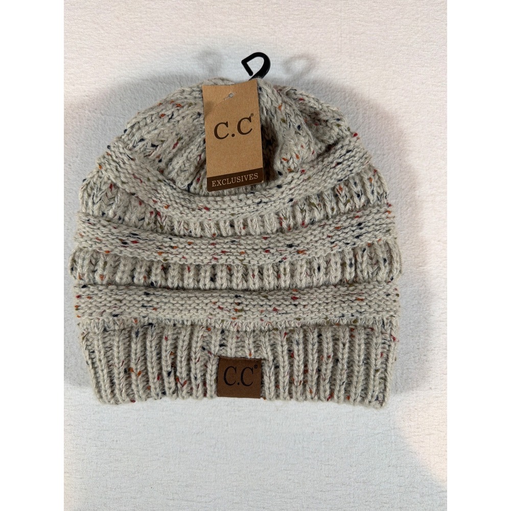 CC Exclusives Beanie Hat Oatmeal Confetti Multi Color Cable Knit Slouchy NWT